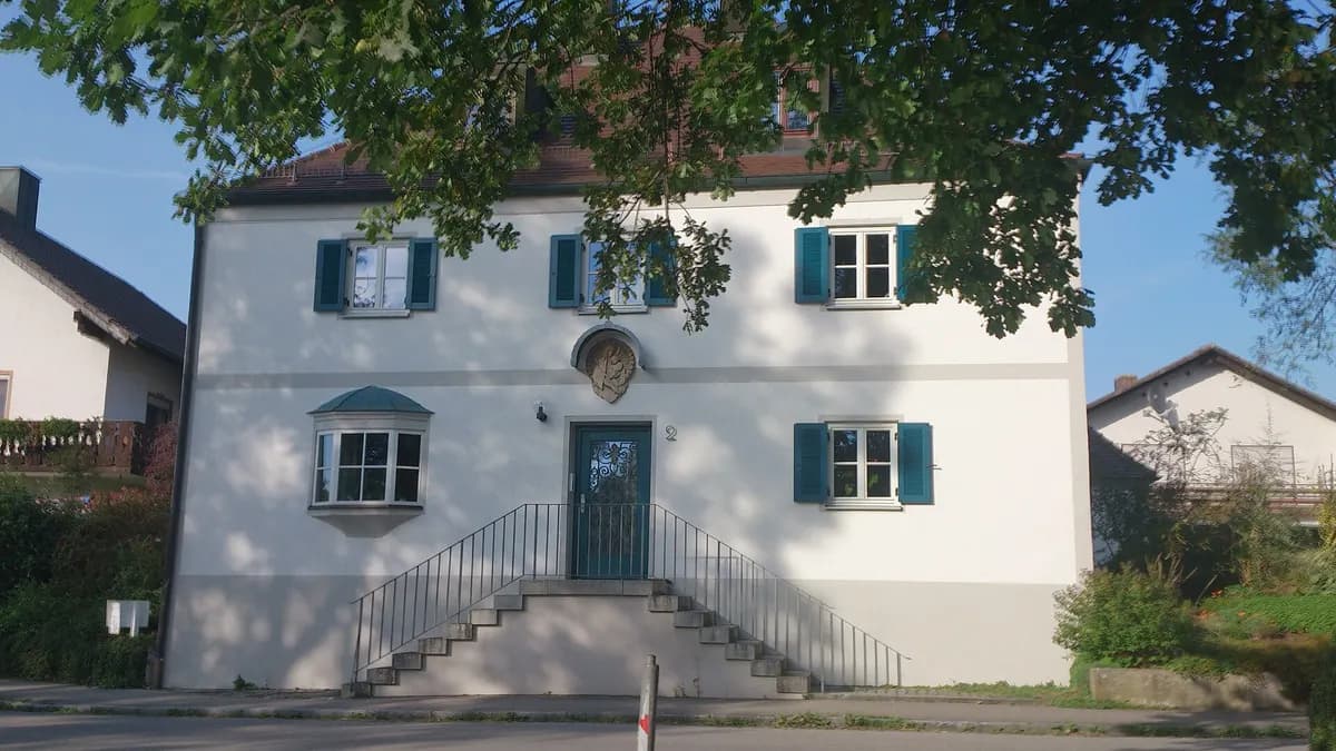 Katholisches Pfarrhaus in Schöngeising