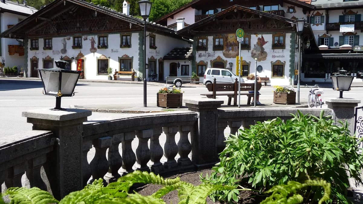 Ortsmitte von Wallgau
